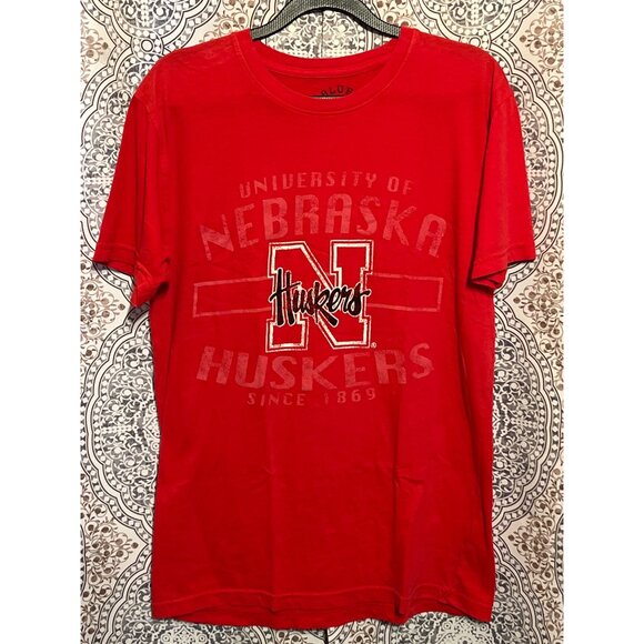 Blue 84 University Of Nebraska Huskers Red T-Shirt Size M - Picture 1 of 8